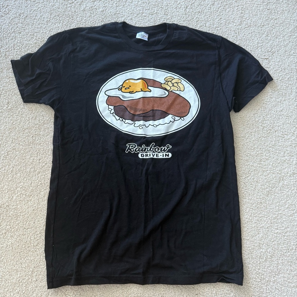 Gudetama Tshirt NWOT